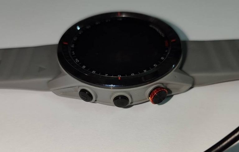 Garmin APPROACH S62 Black Ceramic Bezel with Black Band (010-02200-00)