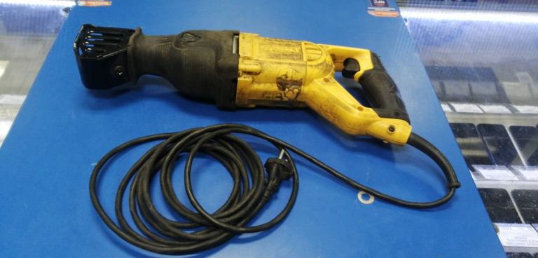 Купить Dewalt DWE305PK Б/У