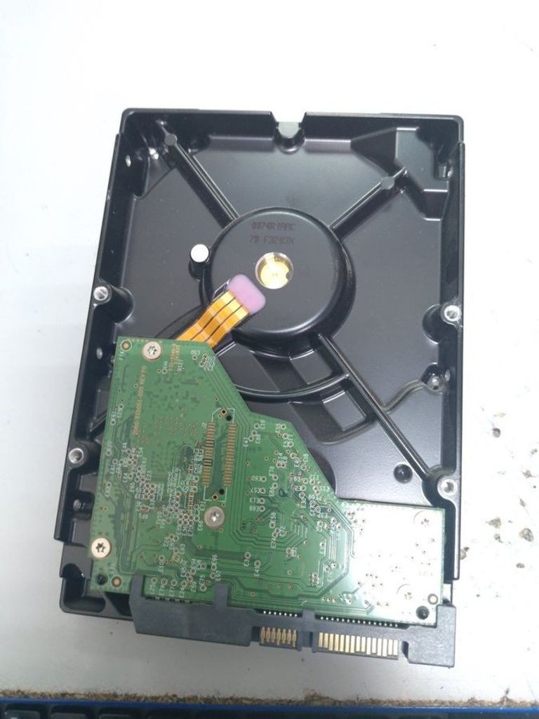 Оголошення Wd purple surveillance 2 tb Б/У