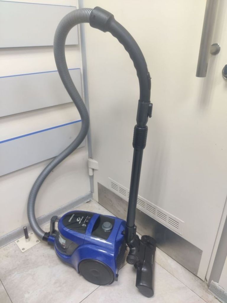 Дешиво Samsung sc45w0 с ломбарда