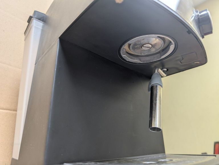 Дешиво Ardesto YCM-E1600 с ломбарда