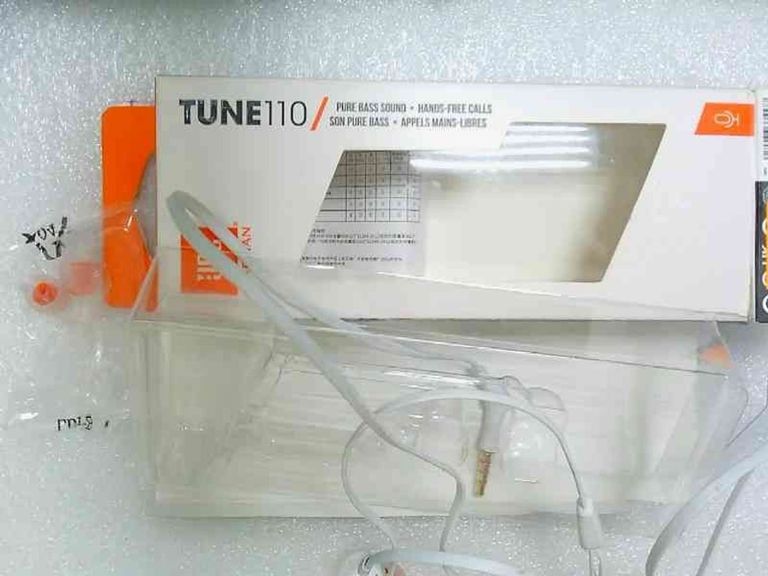 Дешиво Jbl tune 110bt с ломбарда