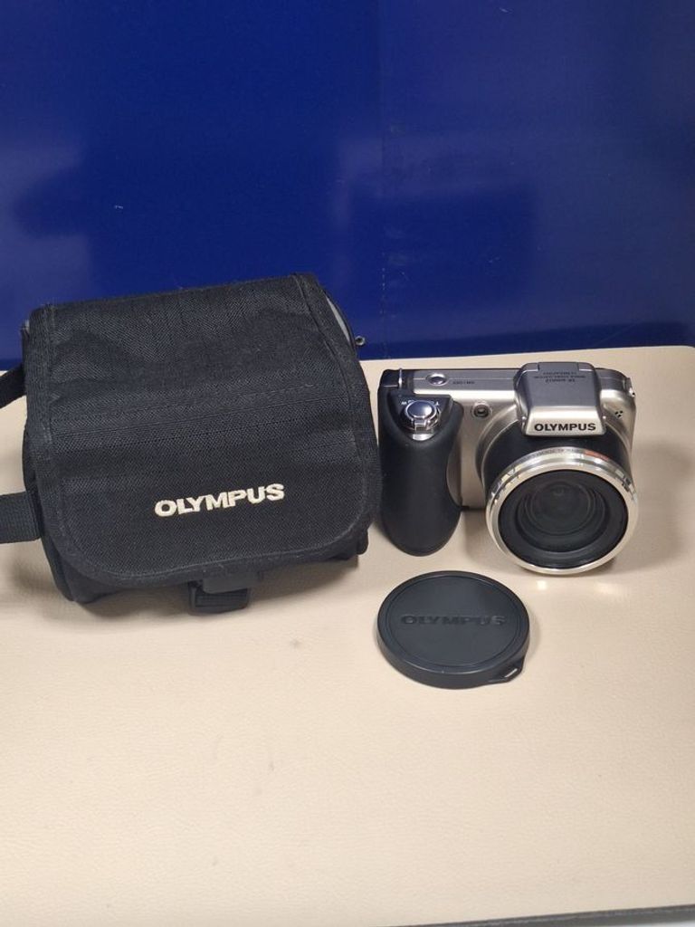 Купити Olympus SP-600 UZ Б/У
