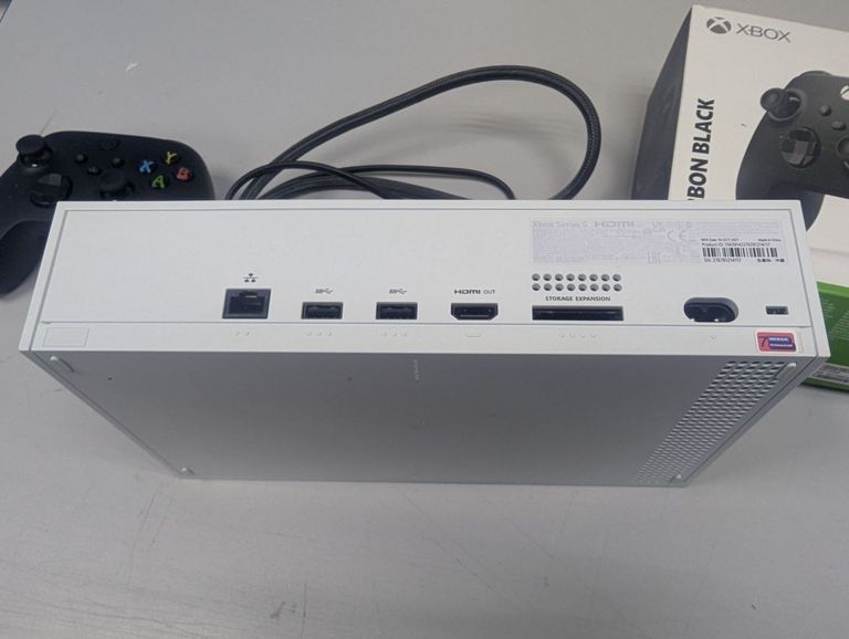 Дешиво Microsoft Xbox Series S 512GB (889842651386) с ломбарда