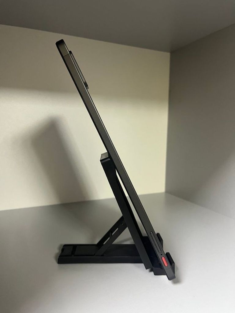 Pixus Wing 6/128GB 4G Dual Sim Graphite Код:01-200736910. Изображение 6