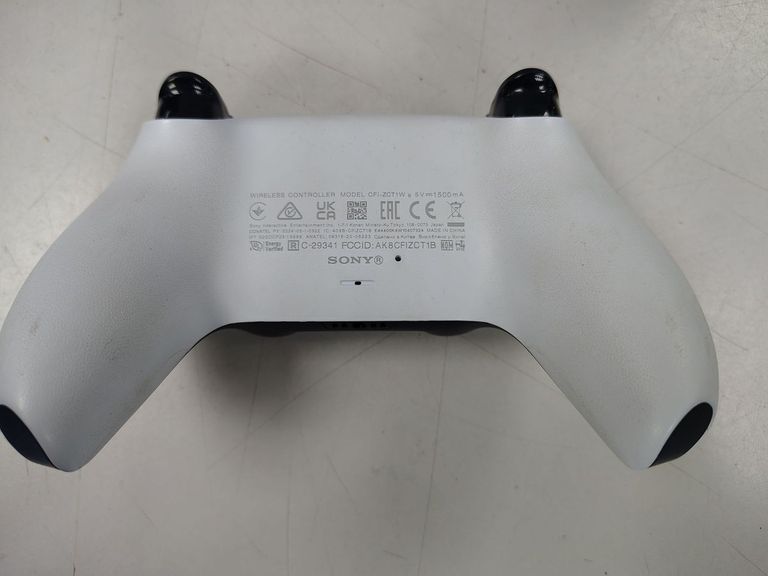 Оголошення Sony PlayStation 5 Slim Digital Edition 1TB Б/У