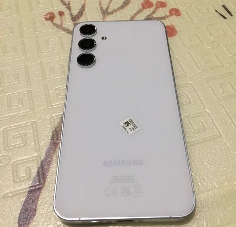 Оголошення Samsung Galaxy A55 5G 8/128GB Awesome Iceblue (SM-A556BLBA) Б/У