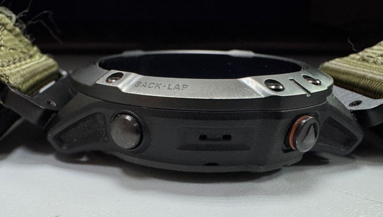 Дешиво Garmin Fenix 6 Pro Solar Titanium Carbon Gray Dlc With Titanium Dlc... с ломбарда