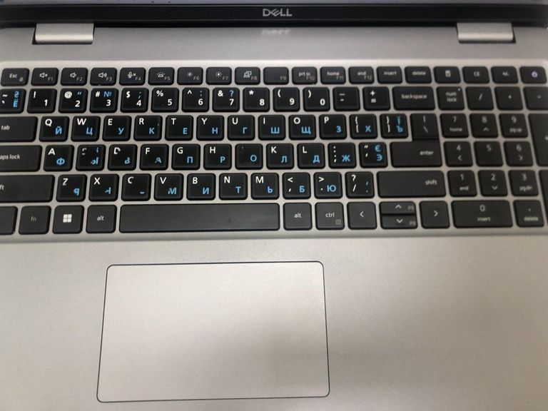 Розпродаж Dell 15/core i7-13800h ddr5/16gb ddr5/ssd 512 gb/geforce rtx3050 4gb, продавець Техноскарб