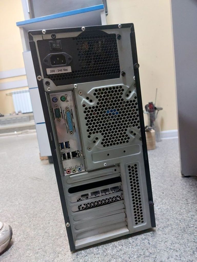 Объявление Пк amd fx-8350/ram 16 gb/hdd відсутній/ssd 480 gb/nvidia rtx 3060 (geforce) 12gb gddr6 192bit Б/У