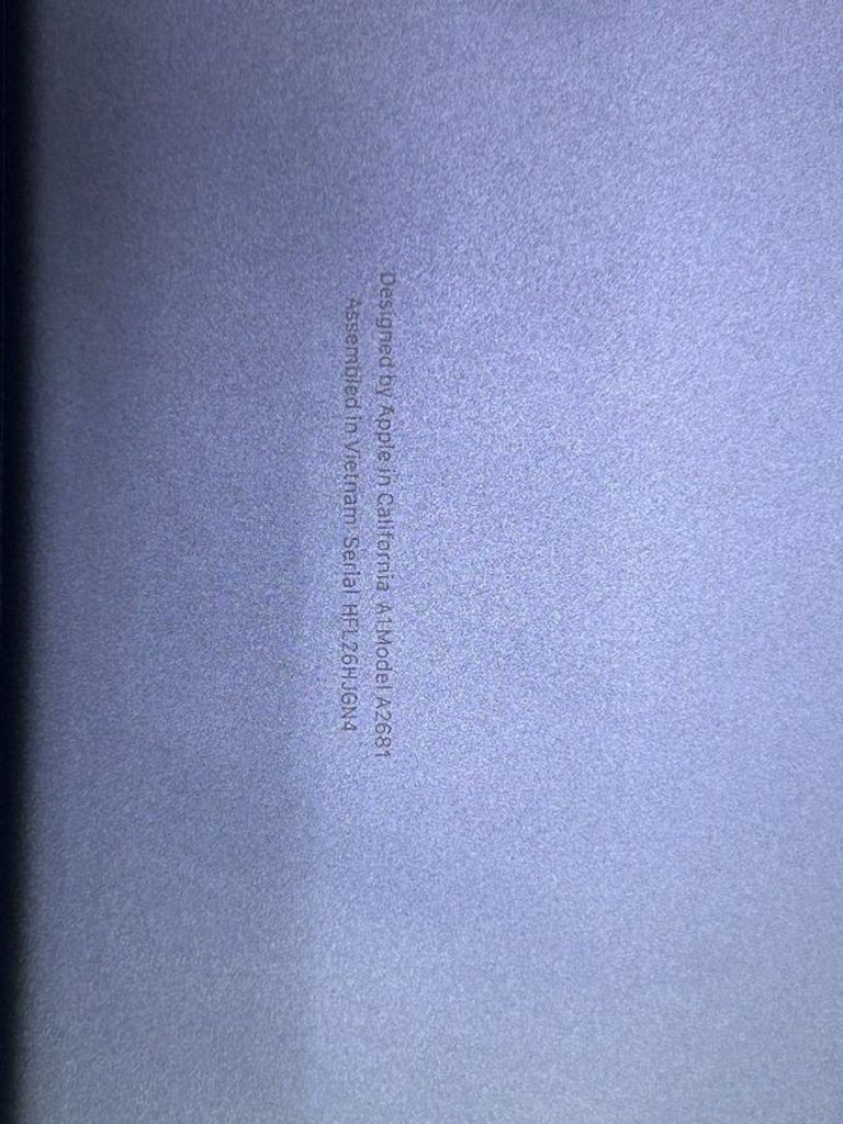 Дешиво Apple MacBook Air 13,6" M2 Silver 2022 (Z15X0005K) с ломбарда