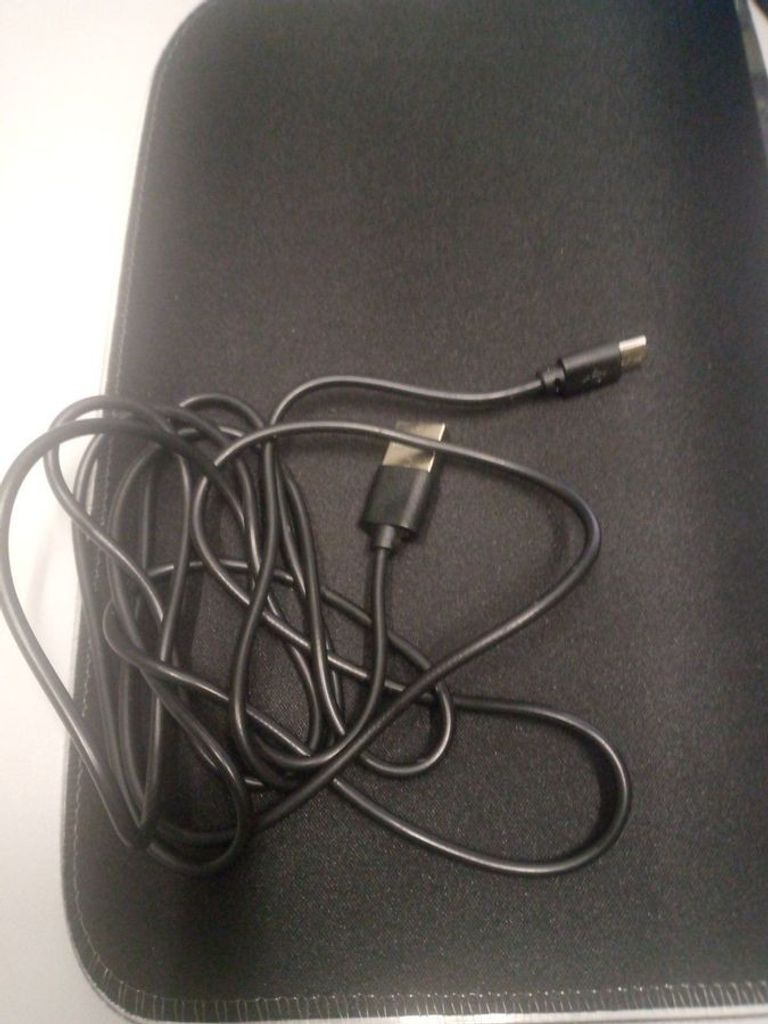 Купити Без Виробника rgb mouse pad Б/У