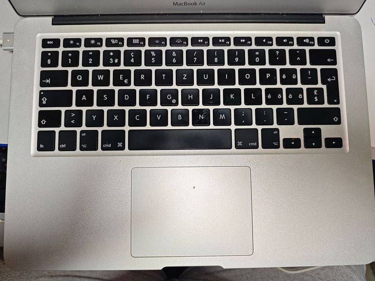 Apple macbook air a1466/ 13,3"/ core i5 1.3ghz /ram 8gb/ ssd 256gb/intel hd graphics 5000 Код:01-200788715. Зображення 5