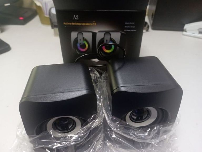 Купить Mini Speaker rgb a2 Б/У