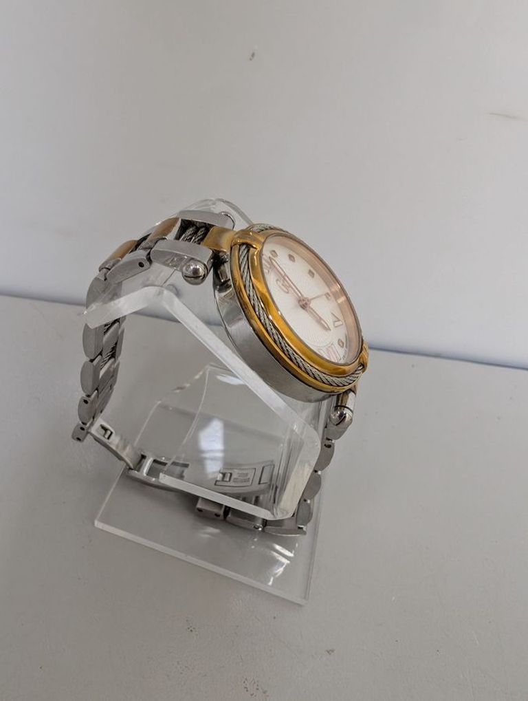 Дешево Gc y18002l/05 з ломбарду