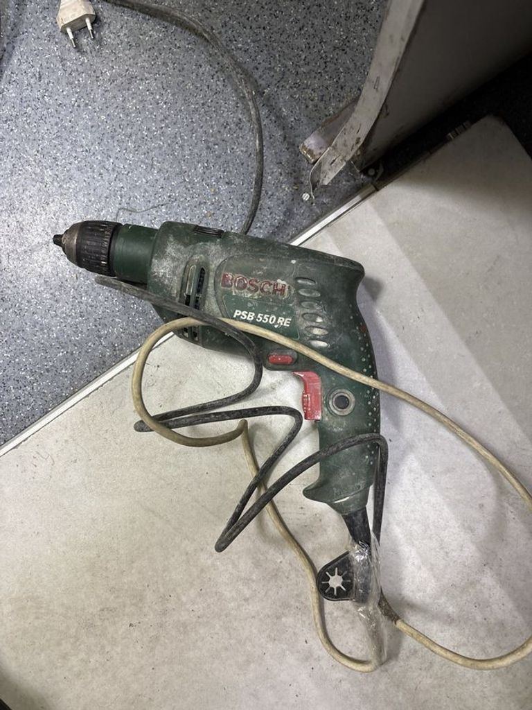 Купити Bosch psb 550 re Б/У