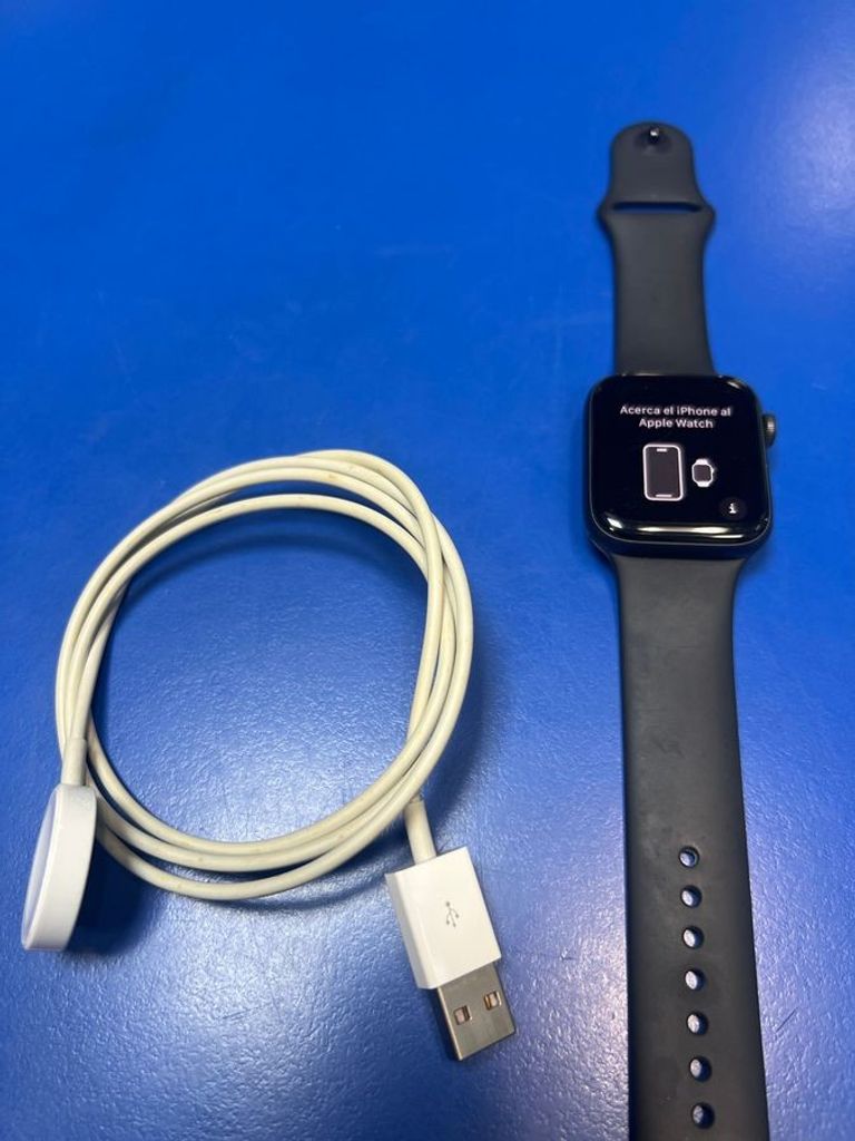 Дешево Apple watch se gps 44mm aluminum case з ломбарду