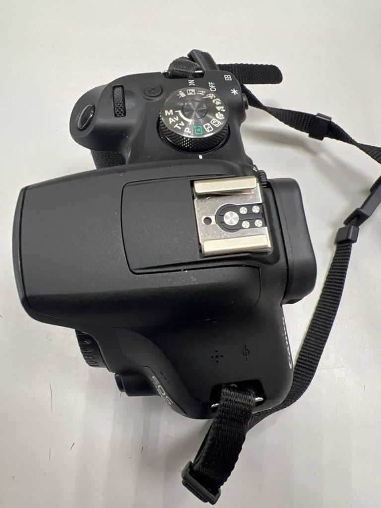 Распродажа Canon eos 2000d + efs 18-55 mm 1;3/5-5.6 is, продавец Техноскарб