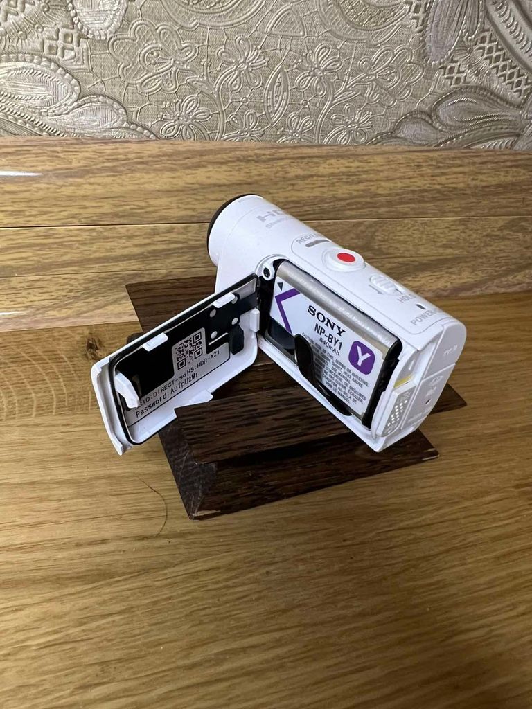 Оголошення Sony HDR-AZ1VR Б/У