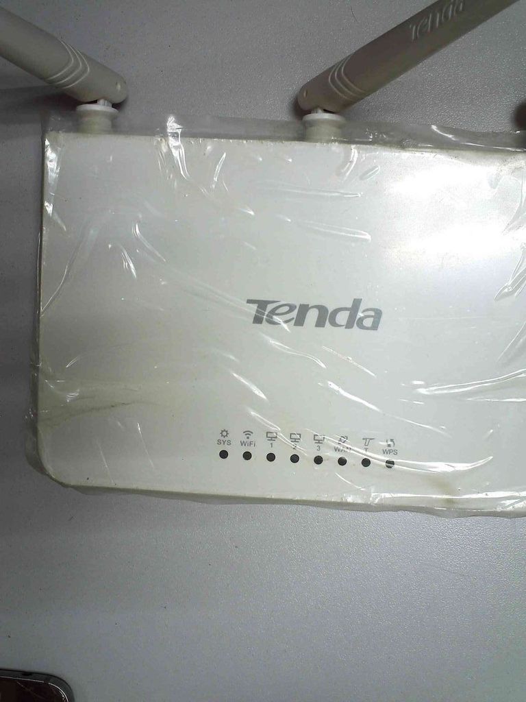 Купить Tenda F3 Б/У