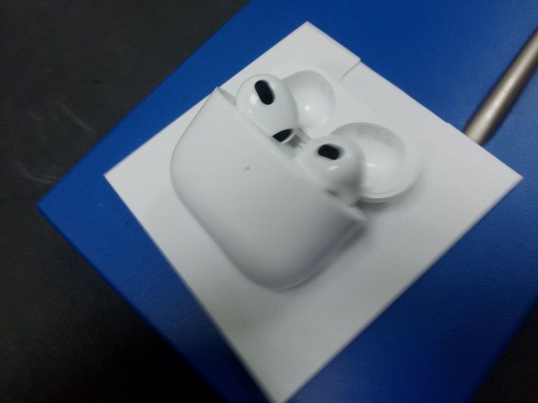 Объявление Apple airpods 3rd generation Б/У