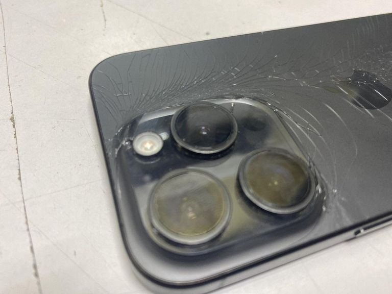 Распродажа Apple iphone 15 pro 128gb esim, продавец Техноскарб