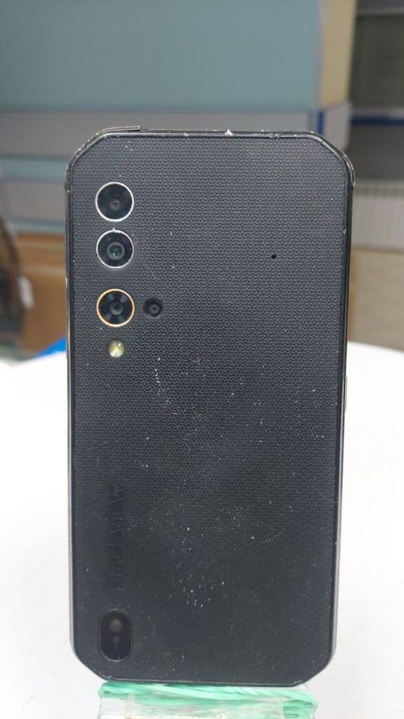 Дешиво Blackview BV9900 8/256GB Black с ломбарда