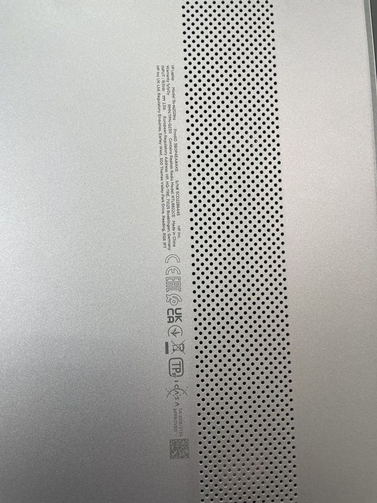 Дешево Hp 15/ryzen 3 5300u ddr4/8gb ddr4/hdd *відсутній/ssd 256 gb/*інтегрована з ломбарду