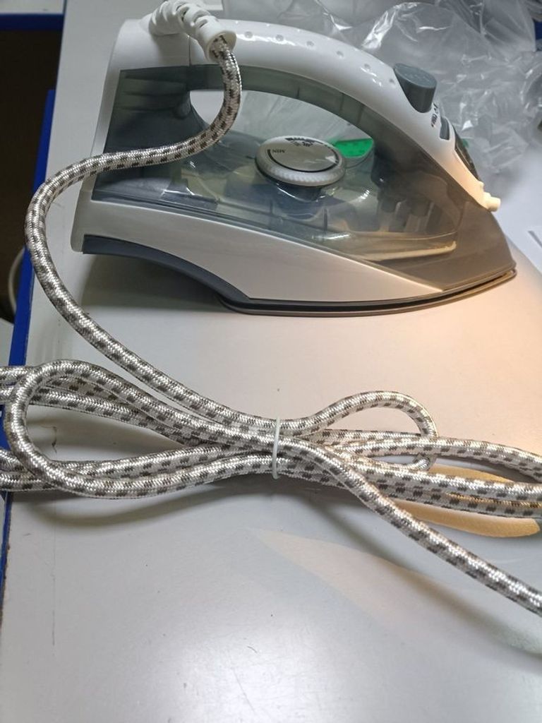 Дешево Grunhelm EI8817AG з ломбарду