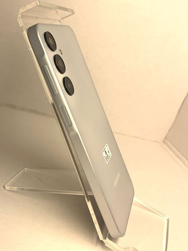 Оголошення Samsung galaxy a16 4/128gb Б/У