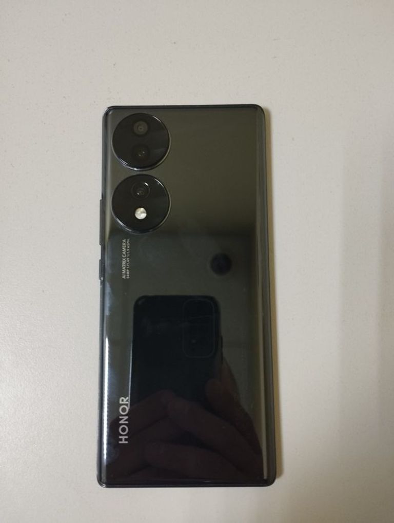 Дешево Honor 70 8/128gb з ломбарду