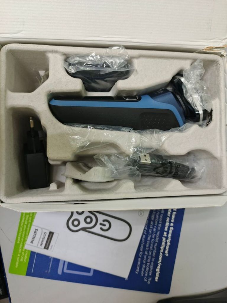 Розпродаж Philips Norelco Shaver 5400 S5880/81, продавець Техноскарб