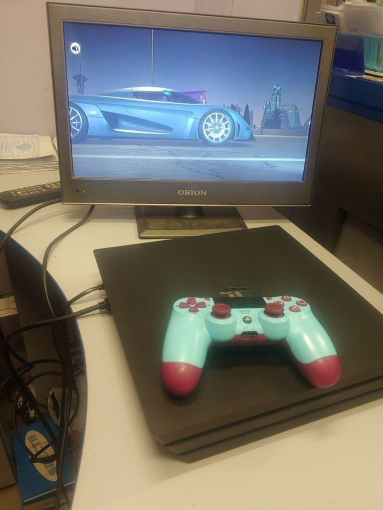 Объявление Sony playstation 4 pro 1tb Б/У