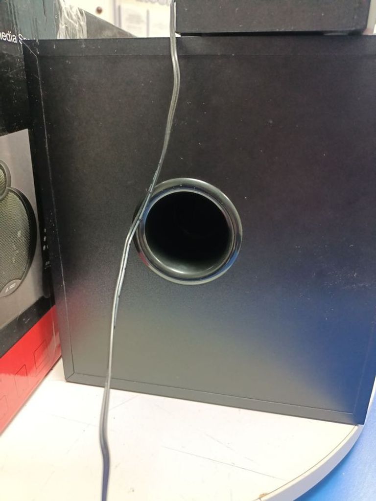 Дешево F&d A521X з ломбарду