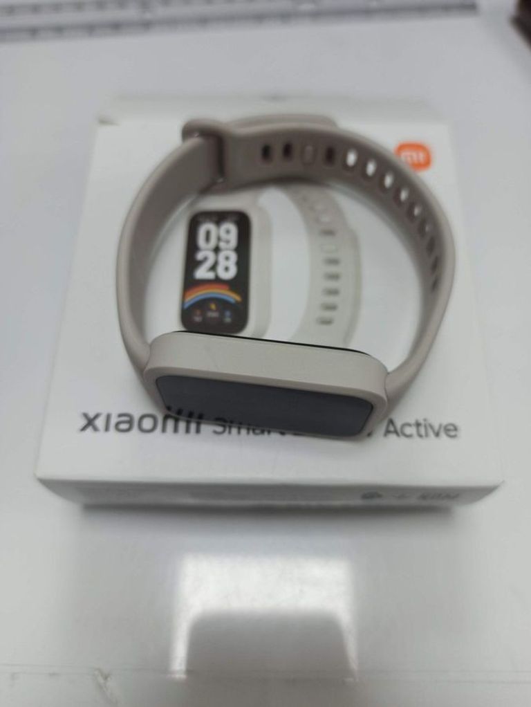 Дешево Xiaomi smart band 9 active з ломбарду