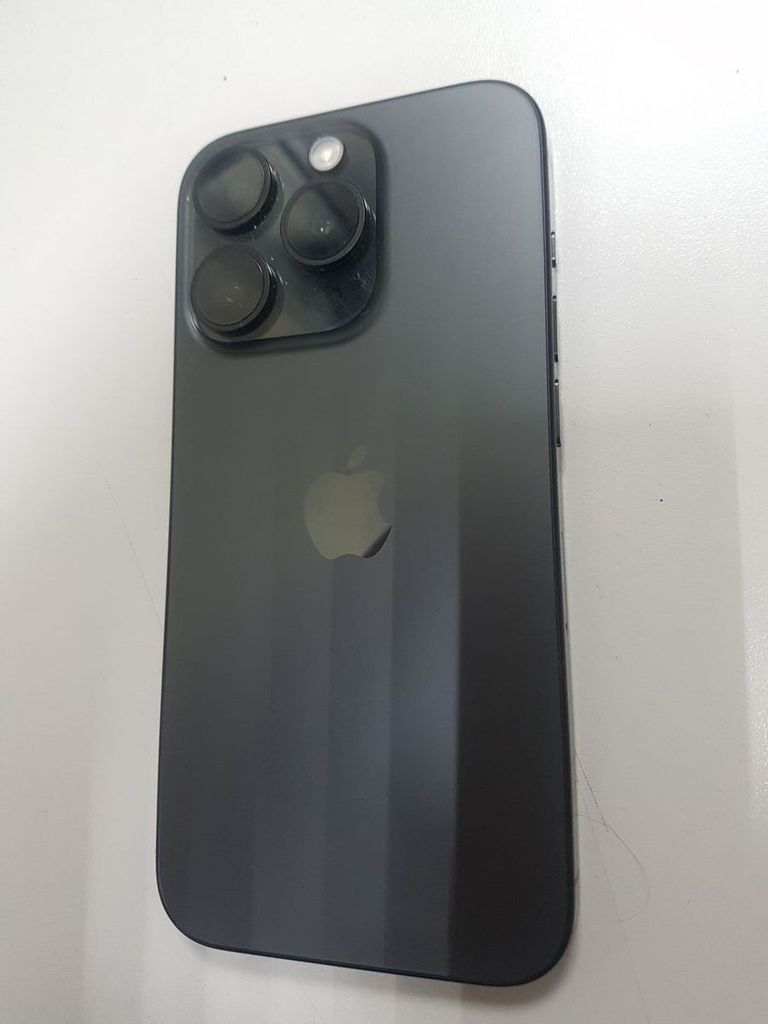 Купити Apple iphone 15 pro 128gb Б/У