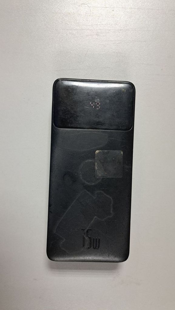 Купити Baseus без моделі Б/У