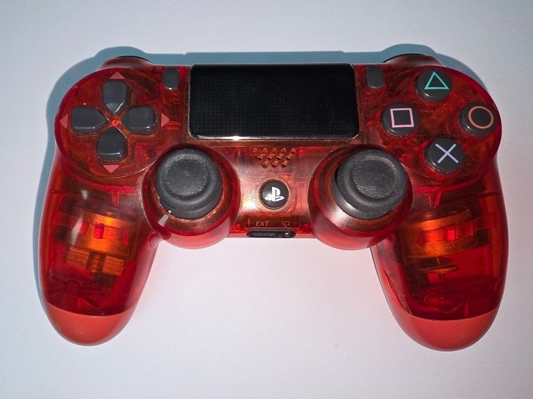 Купить Sony dualshock 4 v2 Б/У