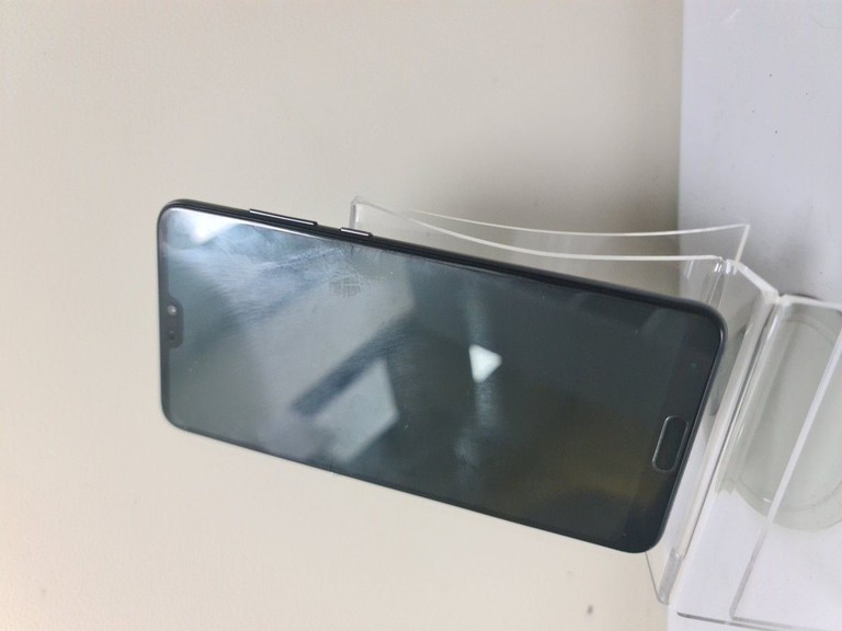 Объявление Huawei p20 pro 6/128gb Б/У