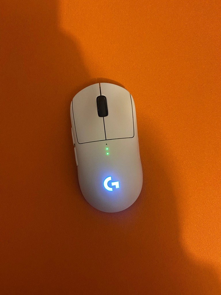 Купити Logitech G Pro X Superlight 2 Lightspeed Wireless White (910-006638) Б/У