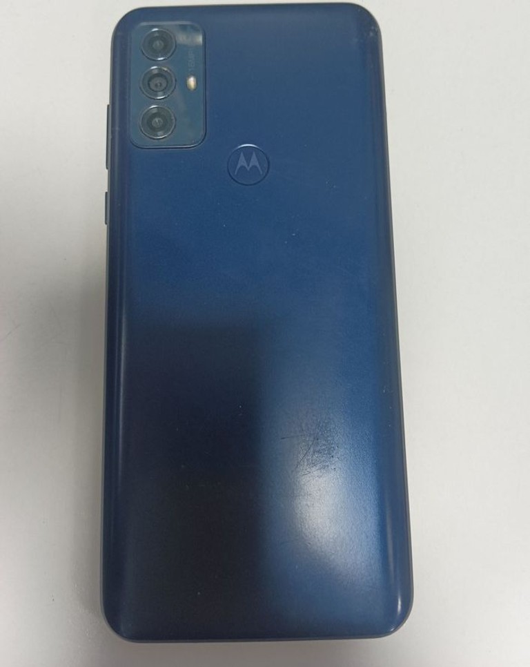Оголошення Motorola xt2093-7 moto g play 3/32gb Б/У