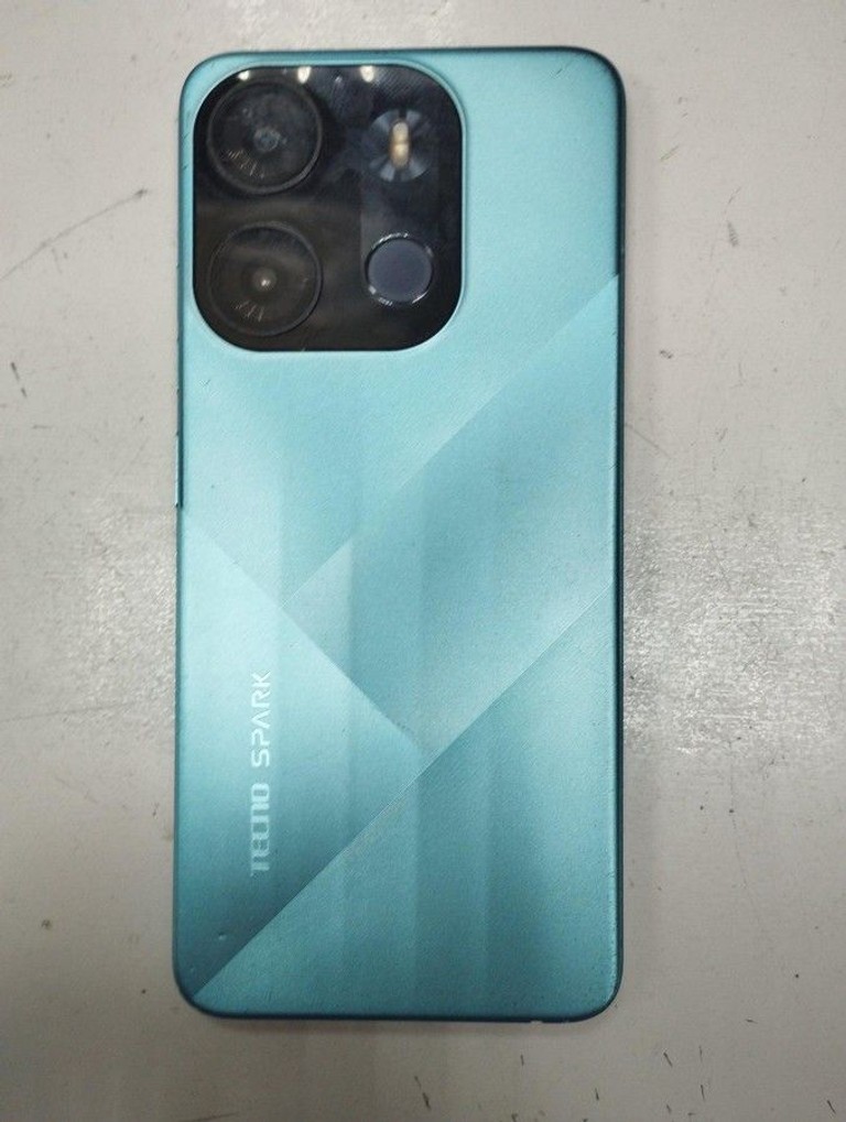 Оголошення Tecno spark go 2023 bf7 4/64gb Б/У