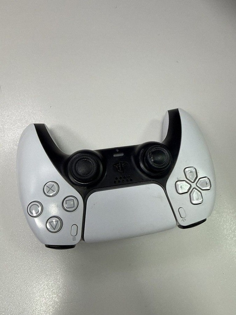 Купить Sony DualSense Black Б/У