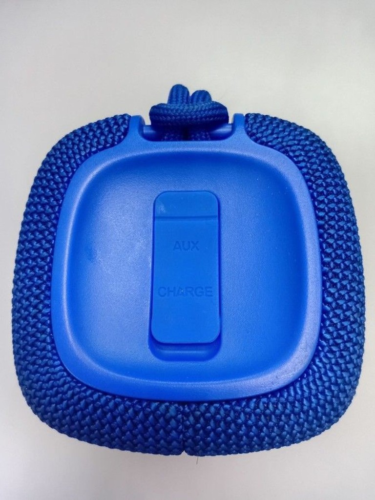 Xiaomi mi portable bluetooth speaker 16w Код:01-200955185. Изображение 6