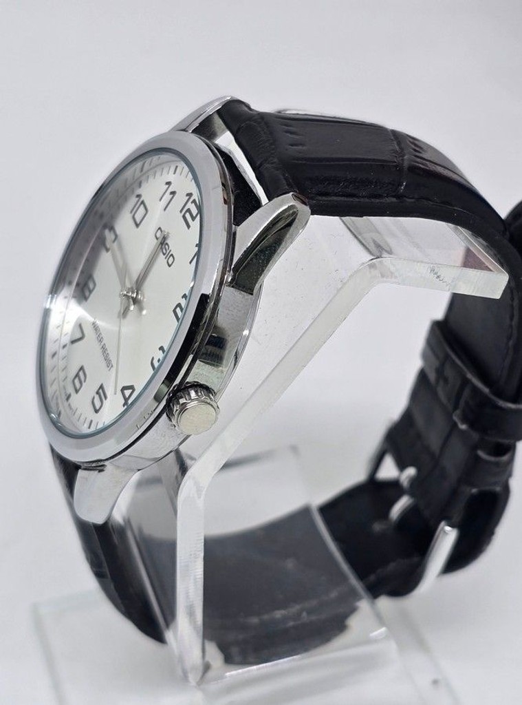 Дешево Casio MTP-V001G-9B з ломбарду