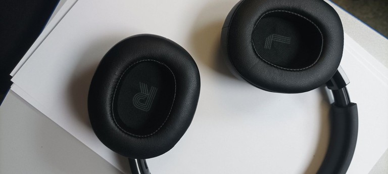 Дешиво Jbl tune 720bt с ломбарда