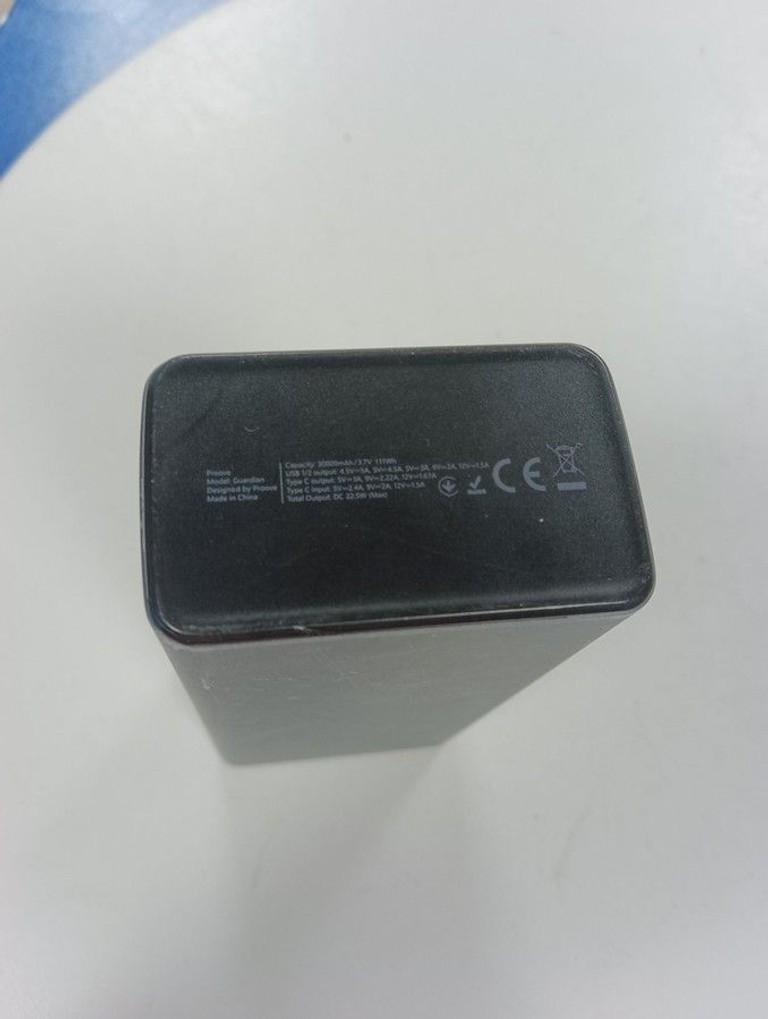 Оголошення Proove guardian 30000mah 22.5w Б/У