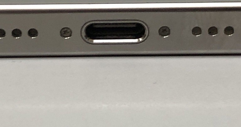 Apple iphone 16 pro 512gb Код:01-200972965. Зображення 6