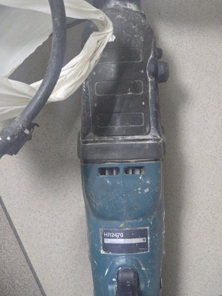 Объявление Makita HR2470 Б/У