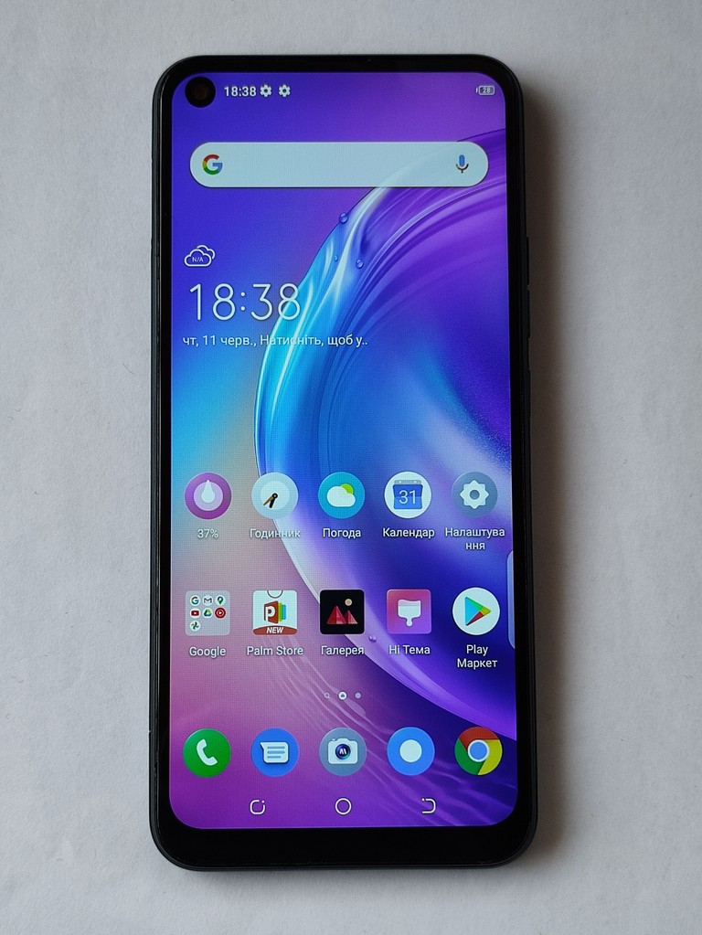 Купити Tecno camon 15 4/64gb Б/У